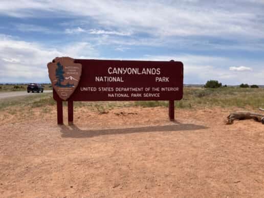 12 Best Hikes in Canyonlands Island In The Sky (Canyonlands Hiking ...