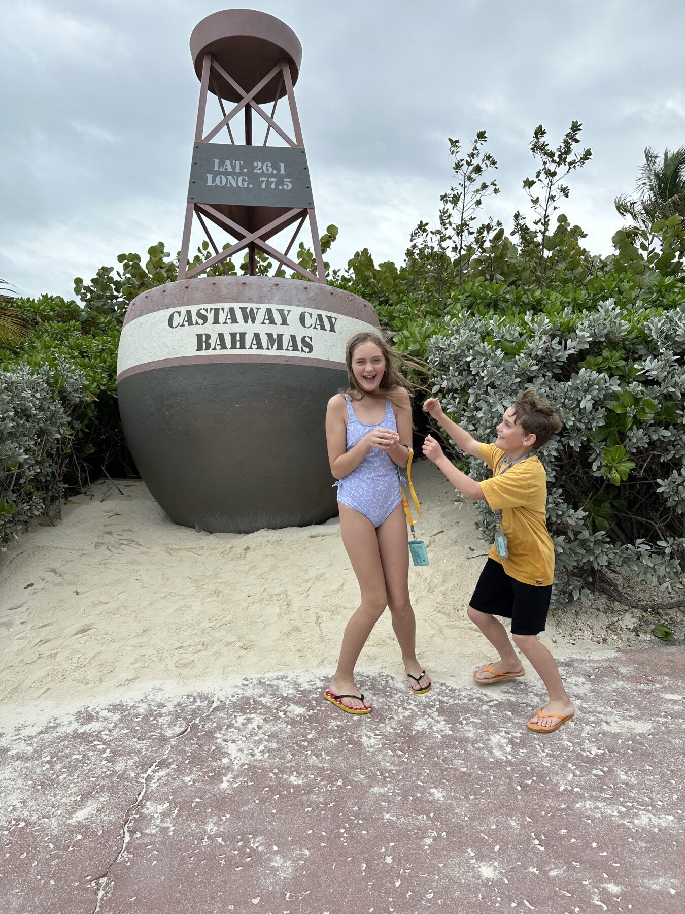 What to pack for Disney Cruise - Lanyard